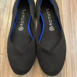 Rothy’s Round Toe Flats